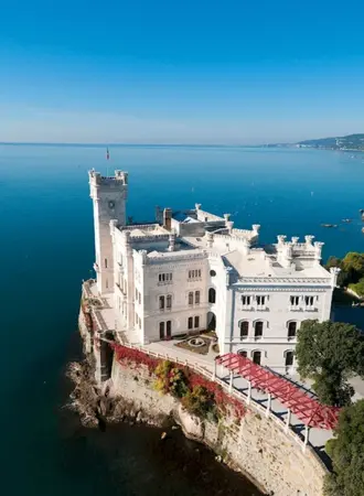 Замок Мирамаре Триест